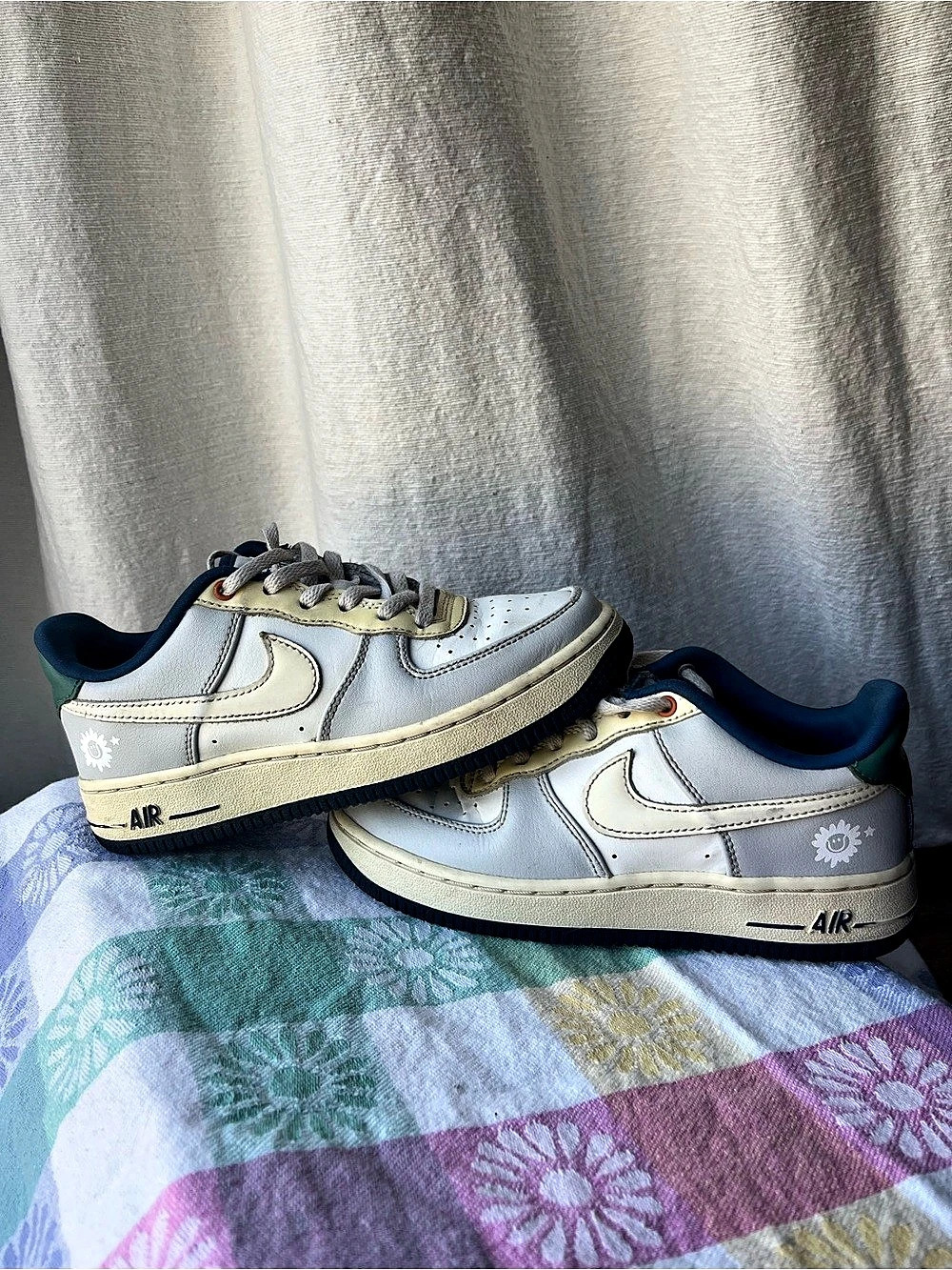 Nike Air Force 1 Low LV8 Sunny Sports Club Kids Sneakers Size 2Y